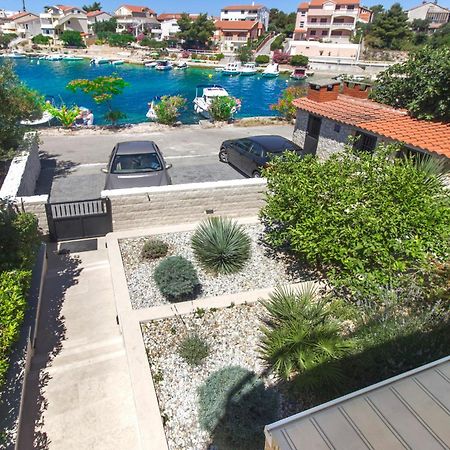 Villa Vala Zaboric Exterior photo